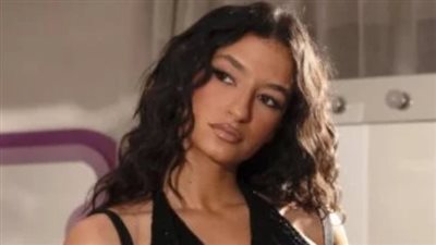  الفنانة أميرة أديب