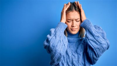 استشاري صحة نفسية يكشف أسباب الضغوط النفسية لدى المرأة بعد سن الـ30