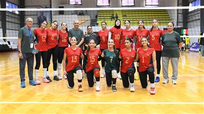 المغرب يقلب الطاولة على السنغال ويفتتح مشواره في بطولة أفريقيا لناشئات الطائرة 