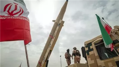 الحرس الثوري الإيراني يعلن تدمير صاروخ توماهوك.. وترامب يلوّح بضربات أكبر