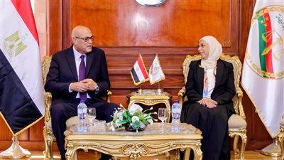 رئيس هيئة قضايا الدولة يهنئ المستشارة هدى أحمد عيسى بتولي رئاسة النيابة الإدارية
