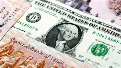 الدولار يهبط بقوة في مصر.. هل انتهت موجة الارتفاع الأخيرة؟