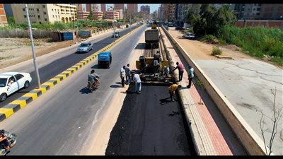محافظ كفرالشيخ يتابع أعمال رصف الشوارع لتعزيز البنية التحتية