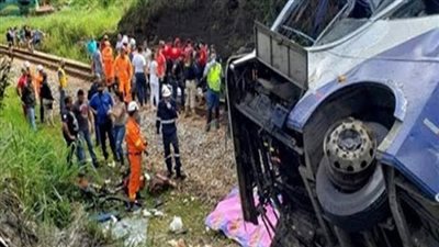 مقتل 11 شخصا وإصابة العشرات بجزيرة جاوةالإندونيسية 