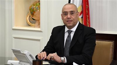 وزير الإسكان: إيقاف نظام التخصيص بالدولار من الخارج بداية من هذا الشهر 