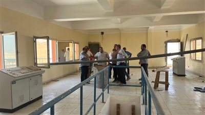المشرف على  غرب قنا  يتفقد مشروعات المرافق للمرحلة الأولى بمساحة 1400 فدان