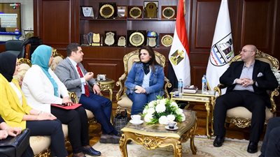 وزيرة الهجرة: إطلاق التطبيق الإلكتروني لأبناء مصر بالخارج.. وجار إنشاء صندوق الطوارئ للتعامل مع الحالات الصعبة 