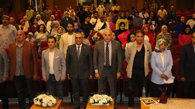 رئيس هيئة قصور الثقافة يفتتح الدورة 31 للمهرجان الختامي لنوادي المسرح بالسامر