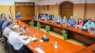 وزير الري يوجه بمتابعة زراعات الأرز المخالفة وإتخاذ الإجراءات اللازمة تجاهها