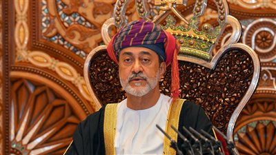 سلطان عُمان يبدأ زيارة رسمية إلى الأردن تلبية لدعوة الملك عبدالله الثاني