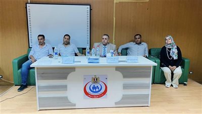 وكيل مديرية صحة كفر الشيخ يجتمع بالقيادات لبحث تطوير اداء العمل 