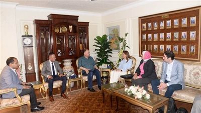 محافظ أسيوط يشهد احتفالية عرض نتائج مشروع  