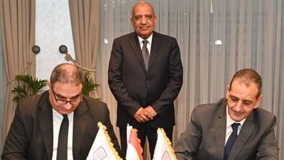 وزير قطاع الأعمال يشهد توقيع بروتوكول تعاون بين الوزارة ومجمع الإصدارات المؤمنة