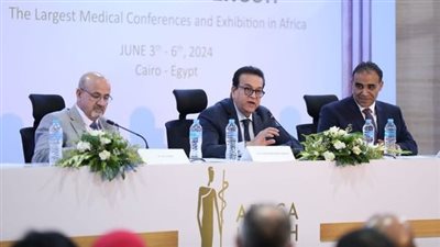 وزير الصحة يشارك في جلسة نقاشية حول مبادرة صحة المرأة