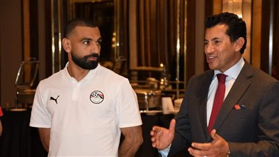 وزير الرياضة يشيد بأداء لاعبي منتخب مصر أمام غينيا بيساو: مبروك النتيجة 