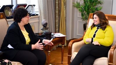 وزيرة الهجرة تبحث التعاون مع الرئيس التنفيذي للغرفة الألمانية العربية للتجارة