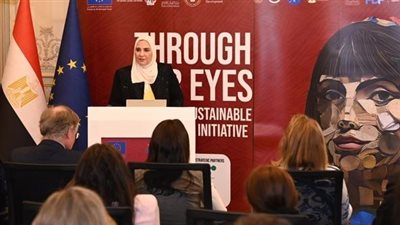 القباج تشهد افتتاح فعاليات المعرض الفني لمؤسسة المنتدى الدولي للفن التشكيلي من أجل التنمية