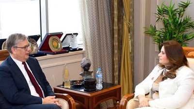 وزيرة الهجرة تستقبل سفير هولندا لبحث تدشين المركز 