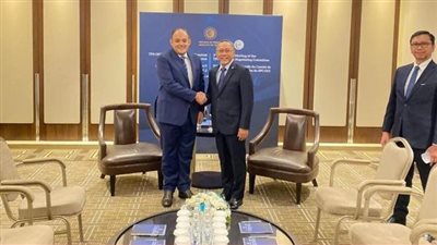 وزير التجارة يبحث مع نظيره الإندونيسي فرص التعاون التجاري والاستثماري بين البلدين