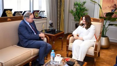 وزيرة الهجرة: نسعى لتأهيل وتدريب الشباب المصري كموارد بشرية مؤهلة للسوق العالمي