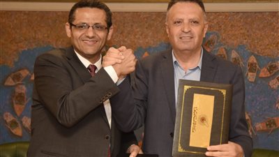 بالصور..توقيع بروتوكول تعاون بين نقابتى الصحفيين المصرية والفلسطينية 