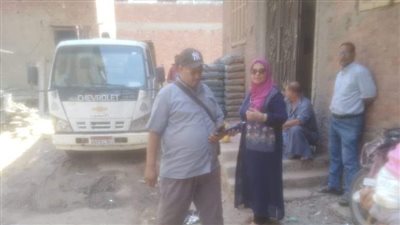 رئيس مدينة السنطه تشدد علي أعمال النظافة والتجميل وتزيل شدة خشبية مخالفة|صور 