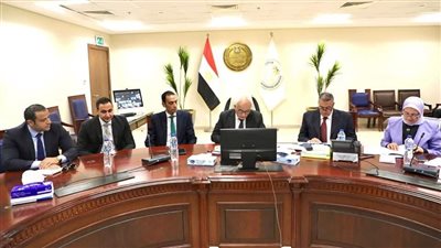 « حجازي » يتابع امتحانات الثانوية العامة من خلال غرفة العمليات المركزية