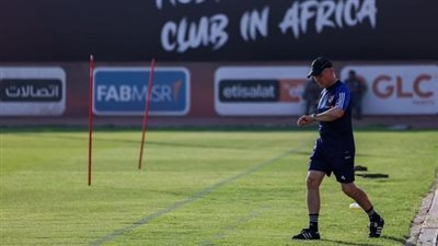 الأهلي يواصل تدريباته دون راحة استعدادًا لمباراة القمة أمام الزمالك