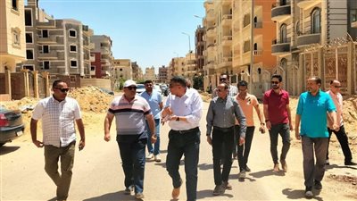 وزير الإسكان يتابع موقف تنفيذ وحدات 