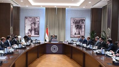رئيس الوزراء يتابع موقف تقدم الأعمال بمشروع تطوير منطقة الفسطاط