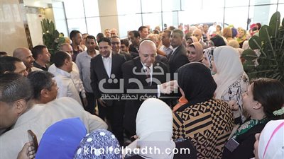 استقبال حاشد من قيادات والعاملين بالديوان العام لمحافظ بني سويف 