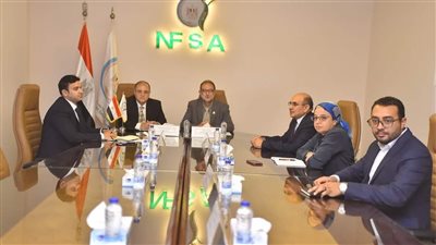 رئيسا الهيئة القومية لسلامة الغذاء والدواء المصرية يجتمعان لبحث سبل التعاون بينهما