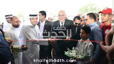 وسط فرحة الأهالي.. محافظ قنا يفتتح مركز طب أسرة «عائشة المرزوق» بالمحروسة