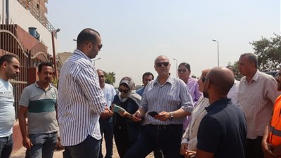 محافظ القليوبية يفاجيء مستشفي الخصوص ويحيل مديره للتحقيق 