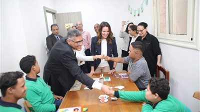 محافظ الجيزة يشارك ذوي الهمم أنشطتهم خلال زيارته لدار «أنقياء القلب» لرعاية ذوي الإعاقة بأوسيم 