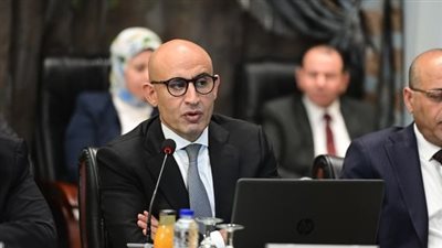وزارة التعليم تضيف درجتين لنتيجة بعض طلاب الشعبة العلمية بامتحان مادة الفيزياء 