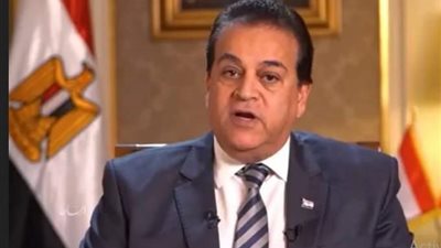 وزير الصحة يصدر عدة قرارات  لتفعيل التطوير المؤسسي للهيكل التنظيمي للوزارة