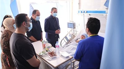 نائب وزير الصحة يتفقد مستشفى هليوبوليس بالقاهرة