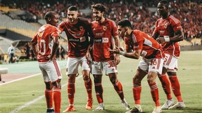 الأهلي يحل ضيفاً على بيراميدز في صراع الصدارة 