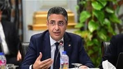 استقالة رئيس الشركة القابضة للصناعات الغذائية.. وعلاء ناجي أبو العلا خلفا له