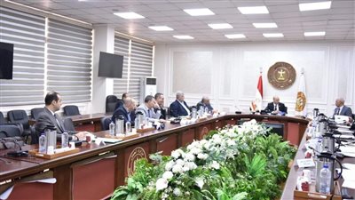 وزير العمل:222 مليون و200 ألف جنيه أنفقها 
