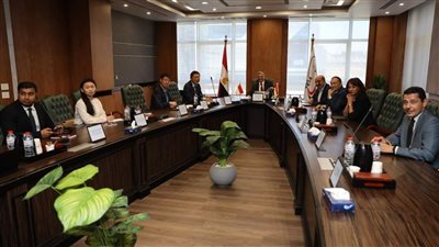 رئيس وكالة الفضاء المصرية: العمل مع سنغافورة يفتح آفاقًا جديدة للتطوير 