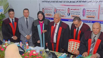 دكتوراه لرودينا خيري بـ كلية التربية جامعة الزقازيق 