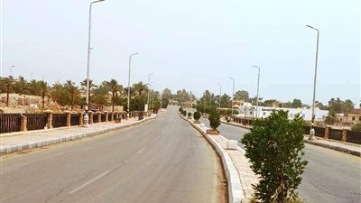 محافظ أسوان: انتظام تشغيل محطات مياه الشرب والكهرباء بمدينة أبو سمبل السياحية وفتح الطريق البرى 