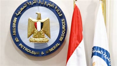 متحدث وزارة البترول يعتذر للمواطنين عن أزمة طلمبات البنزين ويكشف تفاصيل التحقيق 