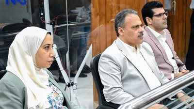 محافظ الشرقية يُتابع مع رؤساء المراكز إنتظام العمل بالمواقف العمومية ومحطات الوقود