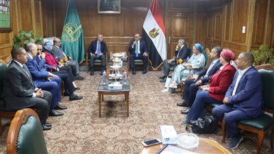 محافظ القليوبية يستقبل وزير التعليم على هامش زياره ميدانيه لعدد من المدارس