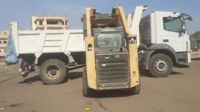 الأقصر.. رفع 500 طن مخلفات وأتربة فى حملات نظافة مكثفة بإسنا