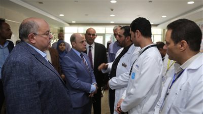  محافظ كفرالشيخ يتفقد مستشفى قلين المركزي
