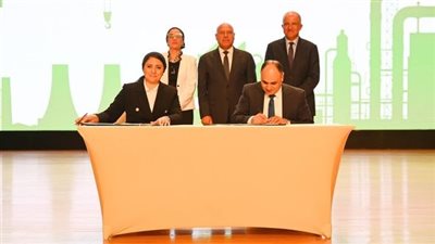 «تحديث الصناعة» و«الالتزام البيئي» يوقعان بروتوكولي تعاون مع جهاز شئون البيئة